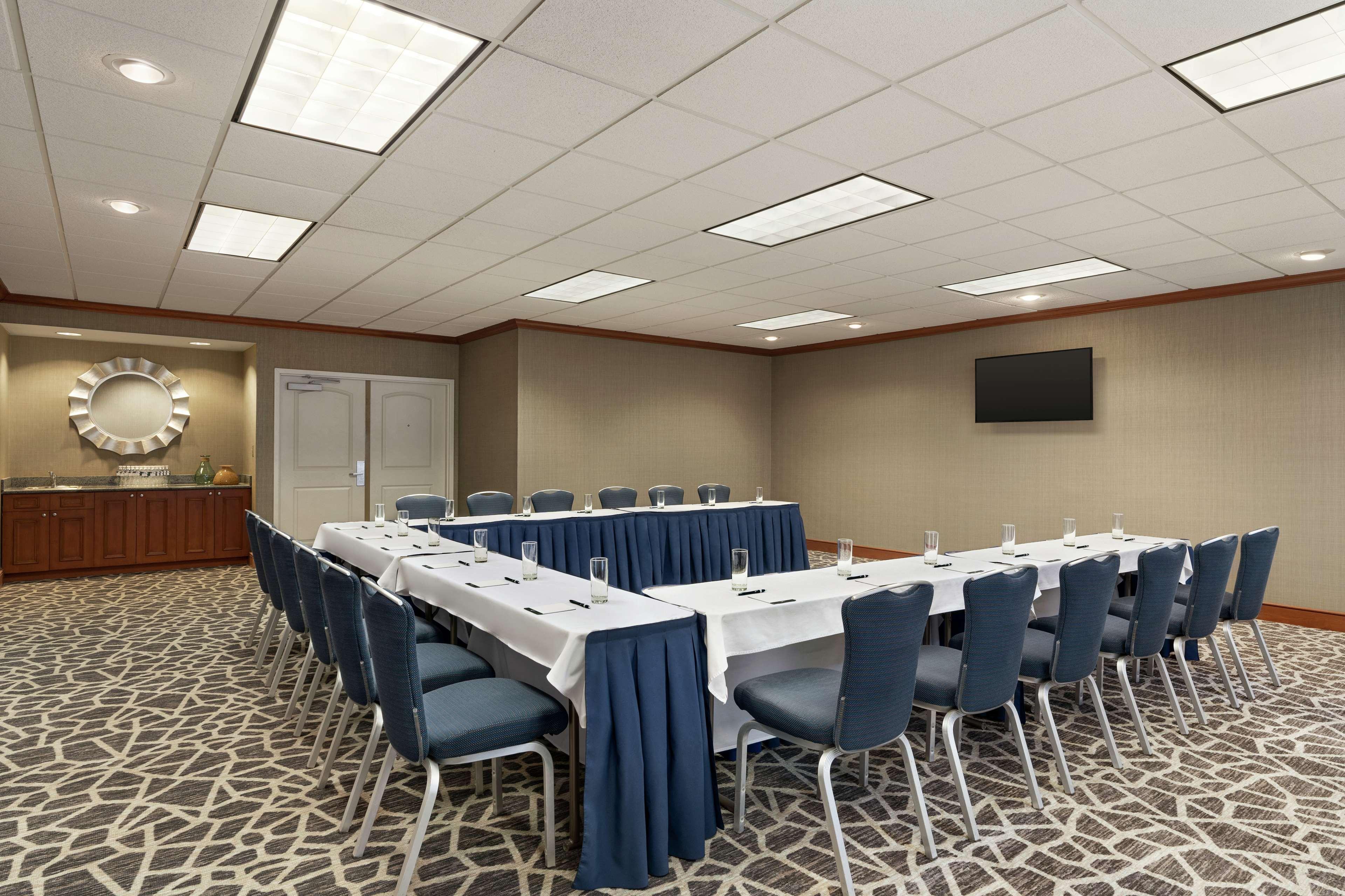 Homewood Suites By Hilton Allentown-Bethlehem Airport Экстерьер фото
