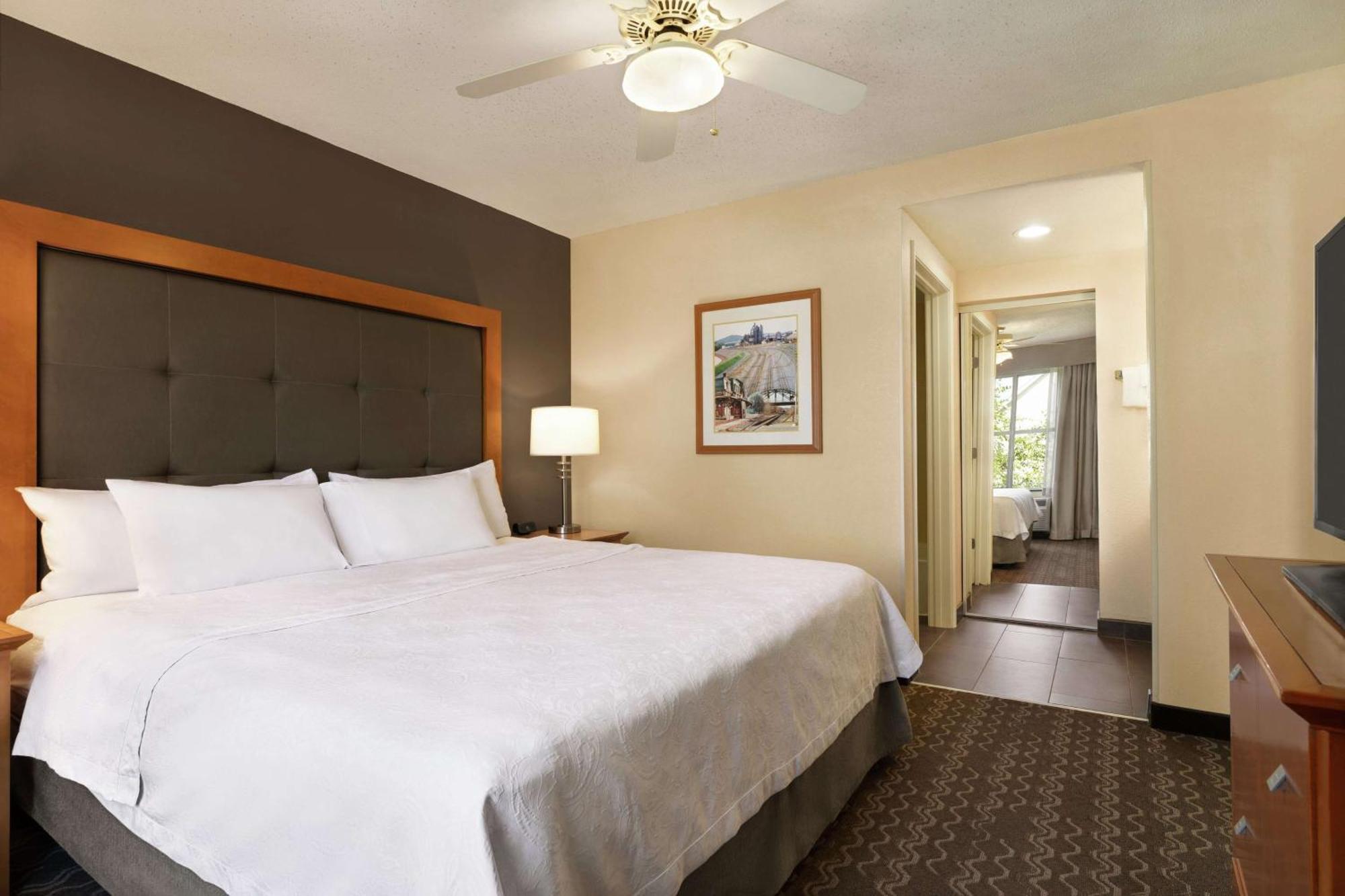 Homewood Suites By Hilton Allentown-Bethlehem Airport Экстерьер фото